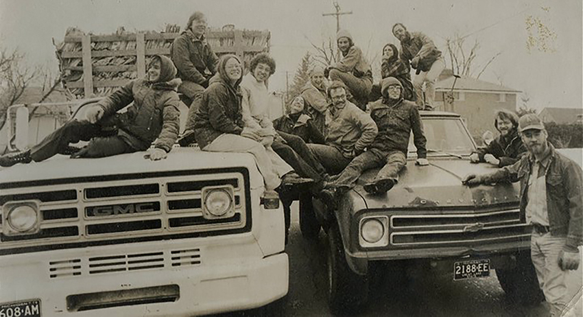 RAA Early Days people on pick-up trucks